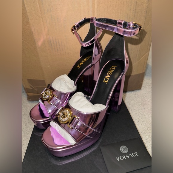 Versace La Medusa Metallic Pink Heels! - Picture 2 of 5